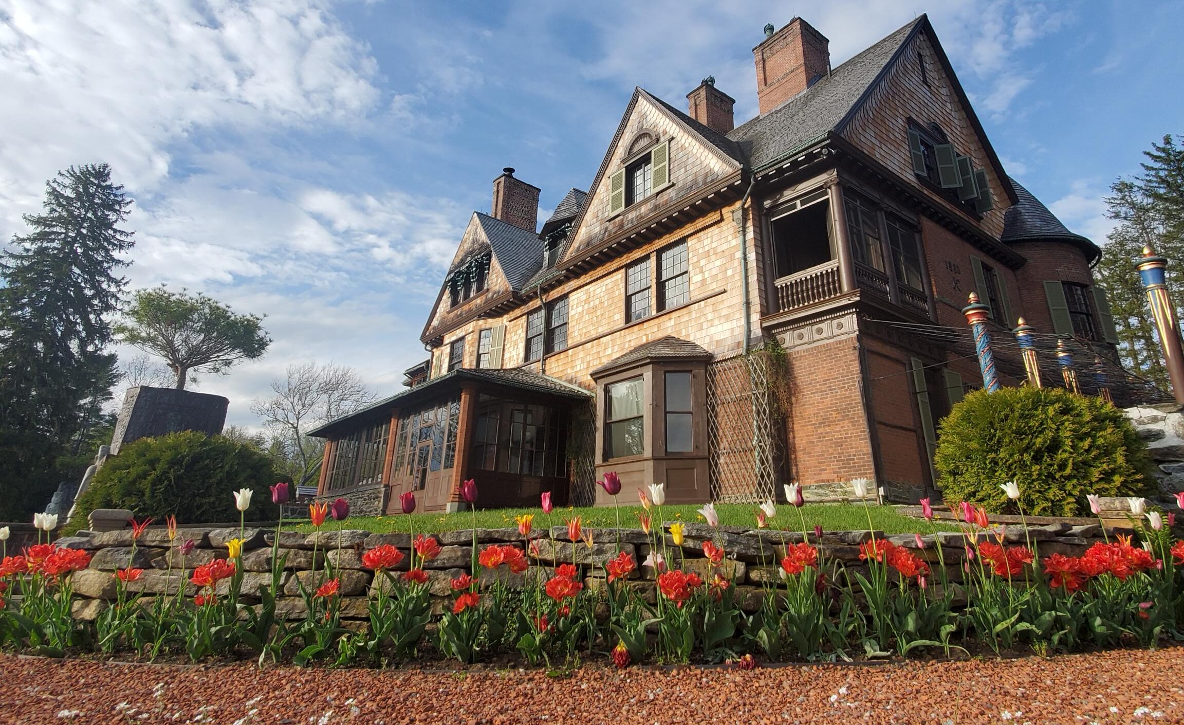 Daffodil & Tulip Festival at Naumkeag