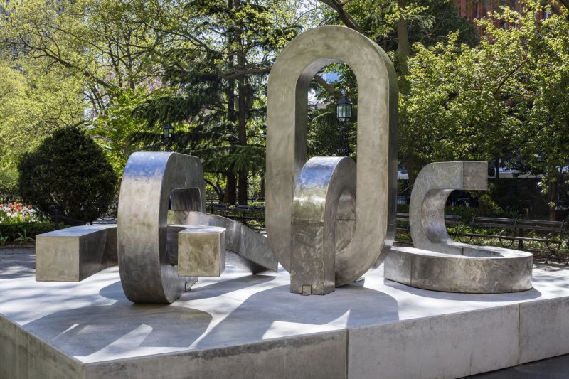 Melvin Edwards Song of the Broken Chains