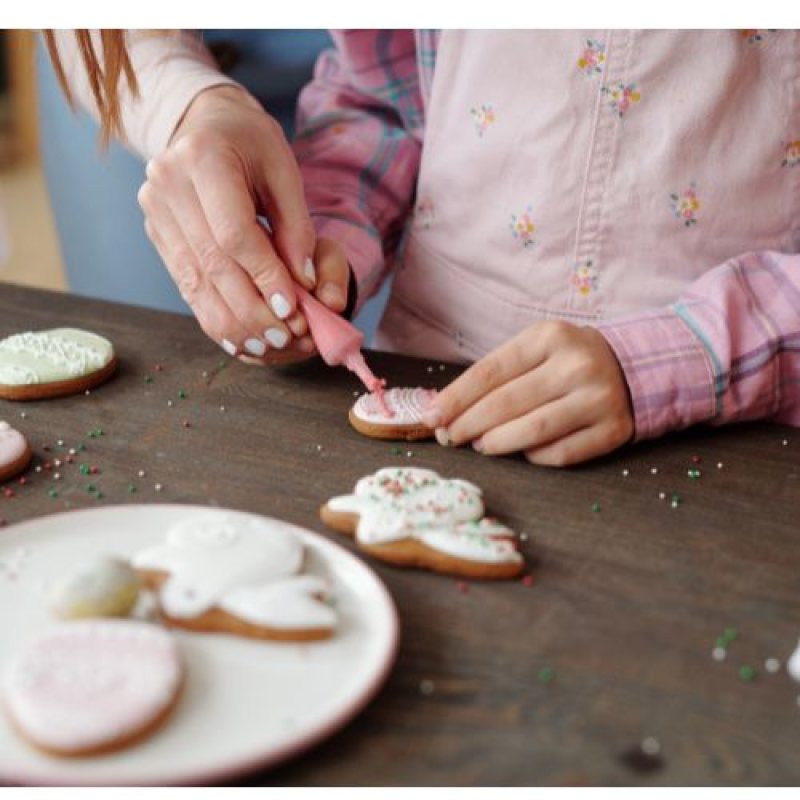 cookie decorating