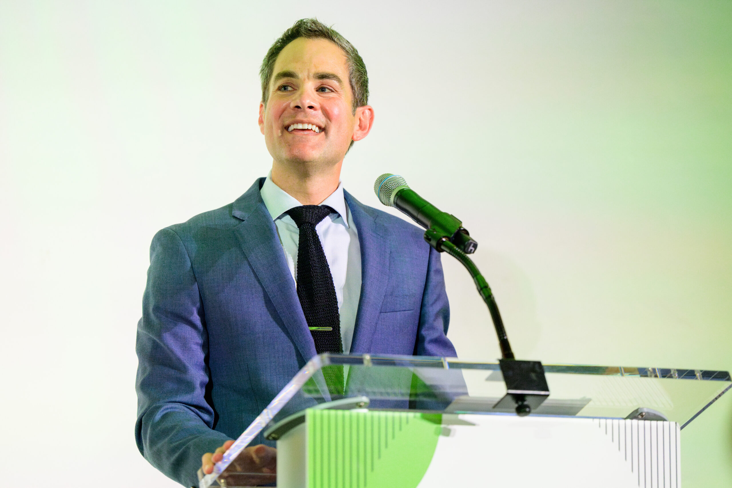 Jared Bowen speaks at Party for the Sculpture Park on May 10, 2025.